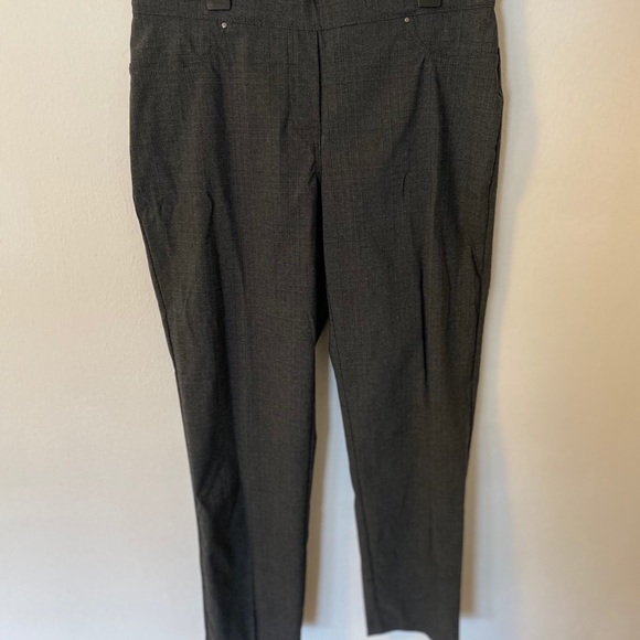 Capri style Dress Pants - Picture 1 of 1